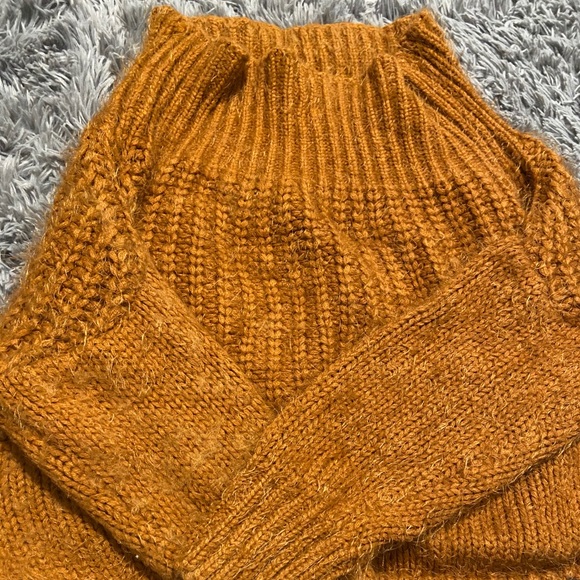 Burnt Orange Off The Shoulder Sweater - Picture 4 of 5